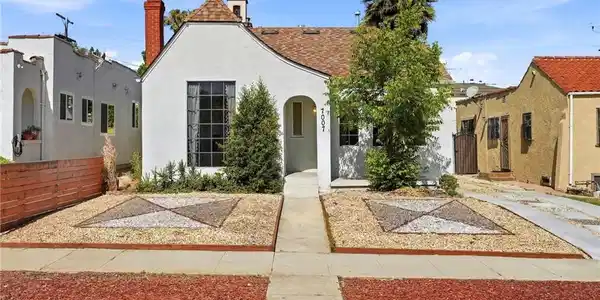 7007 Haas