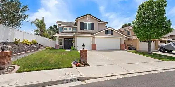 16 Riverview Drive