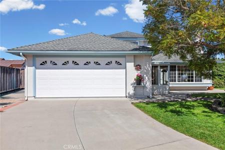 844 Escuela Court
