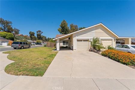 784 Hillcrest Drive