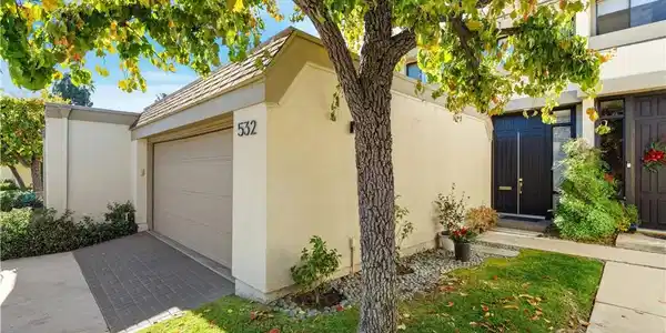 201 N Orange Grove Boulevard