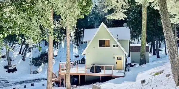 22234 Crestline Road