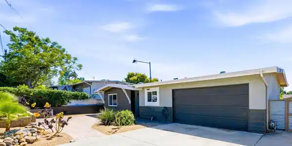 421 Hillcrest Lane