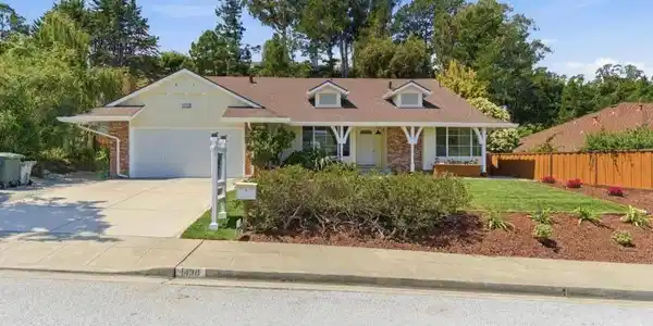 1430 Murchison Drive