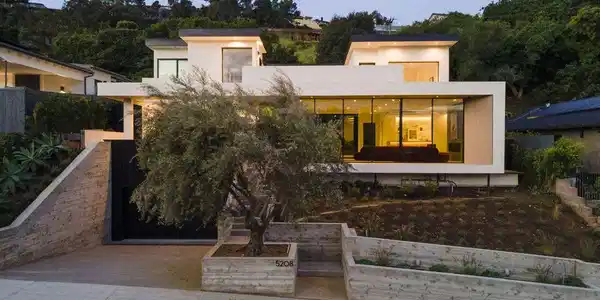 5208 Sanchez Drive