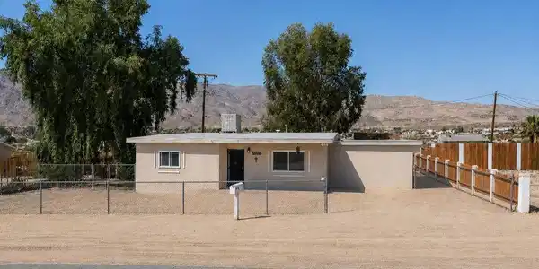 72377 Nicolson Drive