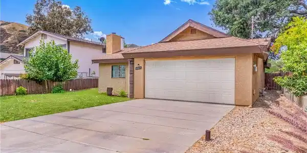 29039 Eveningside Drive