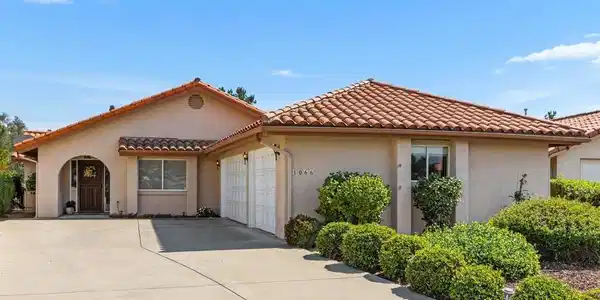 1066 RIDGE HEIGHTS Drive
