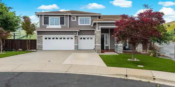 9013 Elk Dr