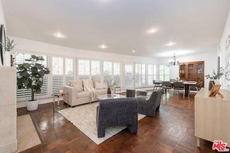 2559 HUTTON Drive