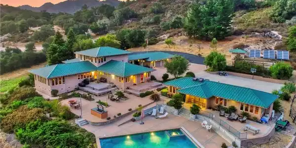 4570 Christine Loomis Drive