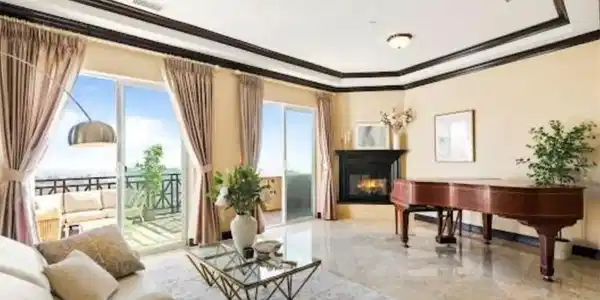 2030 Hanscom Drive