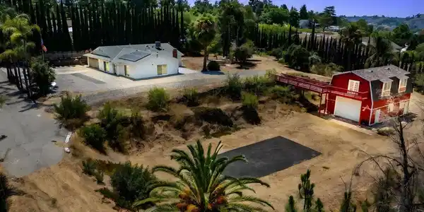 1838 Acacia Lane