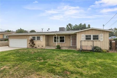 22655 Minona Drive