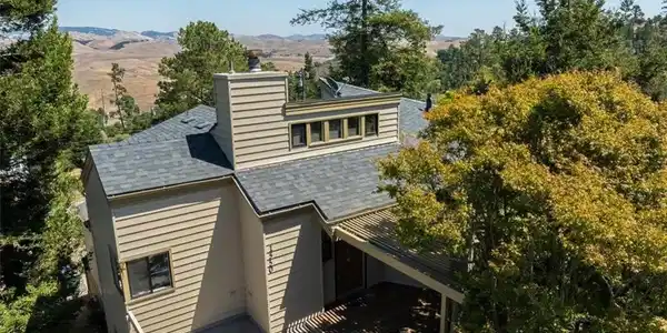 1550 Pineridge Drive