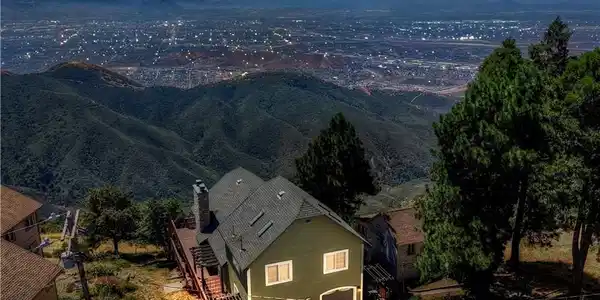 22665 Valley View Drive