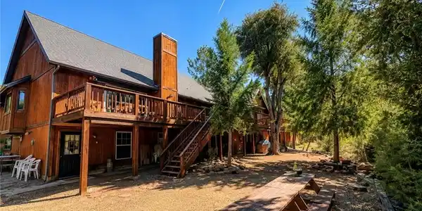 2205 Freeman Drive