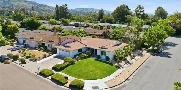 3339 Mira Vista Court
