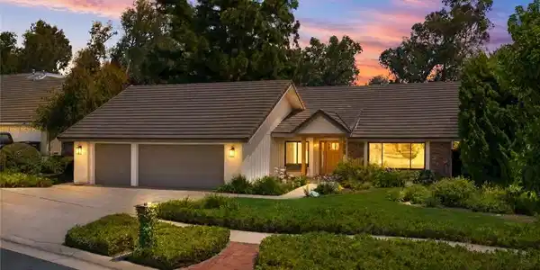 7148 E Grovewood