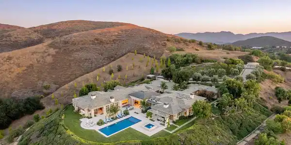 1300 Woodland Grove Court