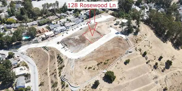 128 Rosewood Lane Lane