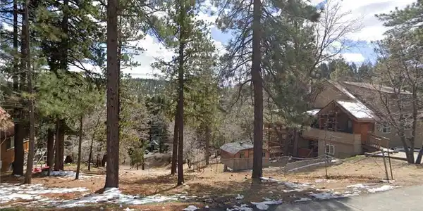 32729 Lupine Ln