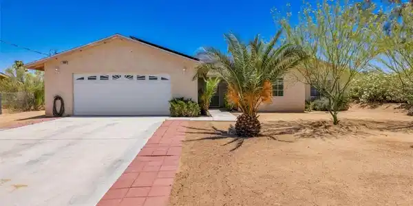 7469 Warren Vista