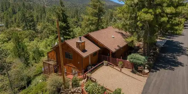 2431 Antelope Way