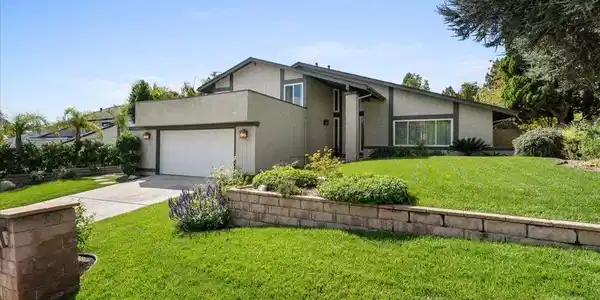 11717 Pala Mesa Drive