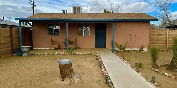 7138 Tamarisk Ave