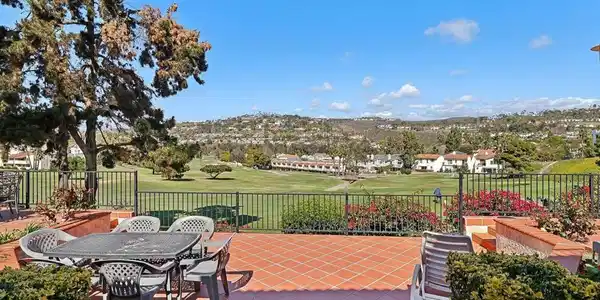2804 La Costa Ave