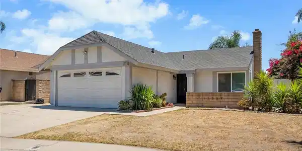 12559 Daphne Drive