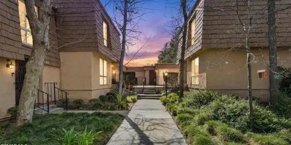 4021 Yankee Drive