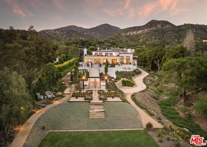 1465 E Mountain Drive