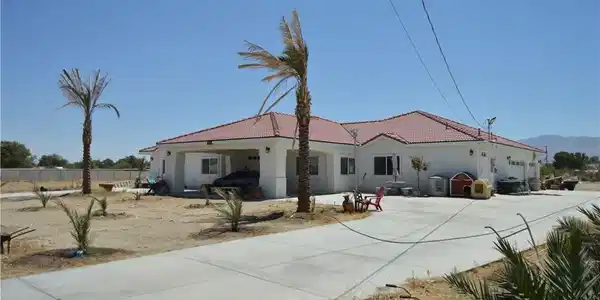 10020 E Avenue R12