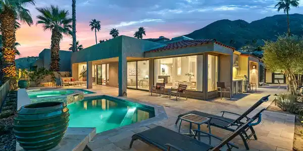 15 Alta Vista