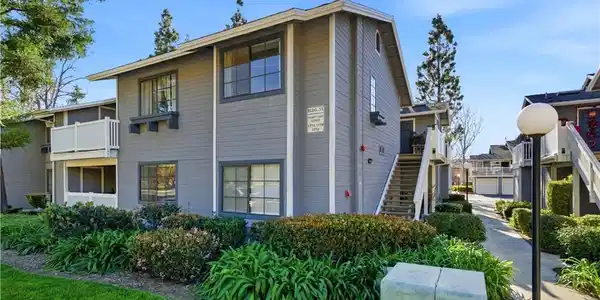 1774 Shady Oaks Court