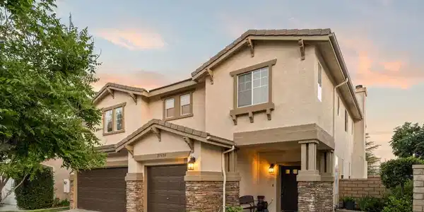 27674 Muir Grove Way