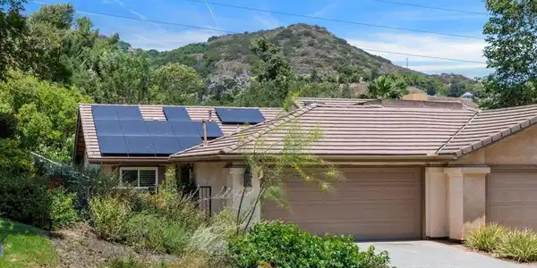 4112 Arboles Court
