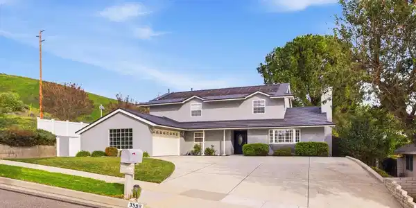 3598 Scofield Avenue
