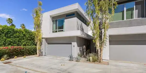 1000 Surrey Lane