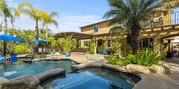 25221 Summerhill Lane