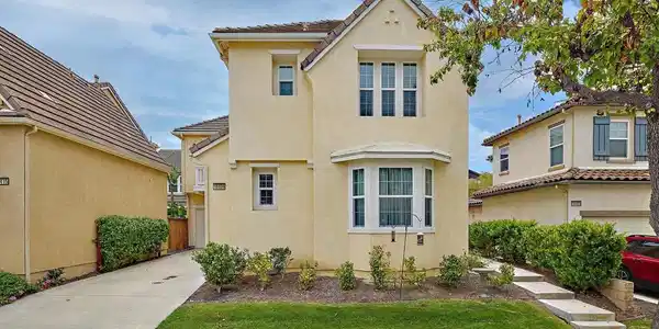 10409 Cherry Blossom Ln