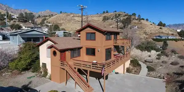 830 Sierra Vista Drive