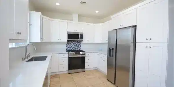 436 Avalon