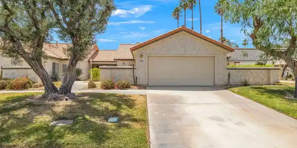203 Desert Falls Drive E