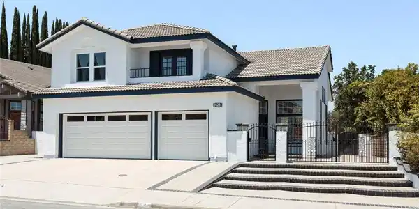 2426 Canyon Terrace