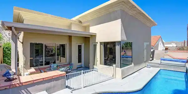 53660 Avenida Juarez