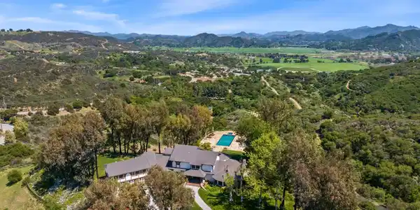 2400 W Potrero Road