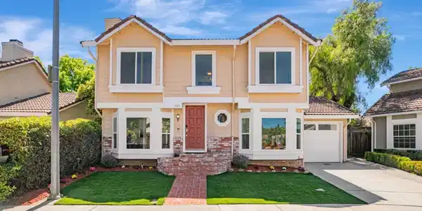 1045 Alamitos Creek Drive